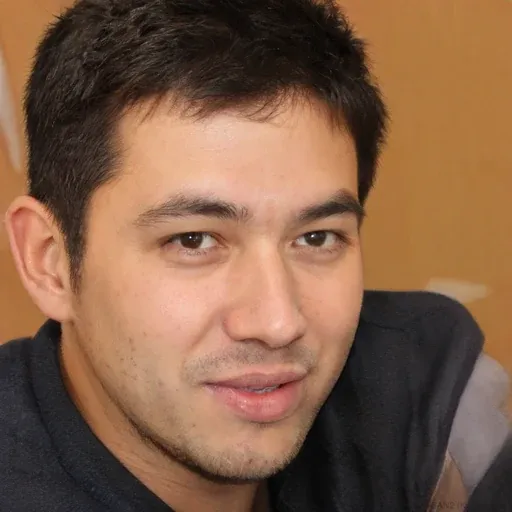 Tomasz R.